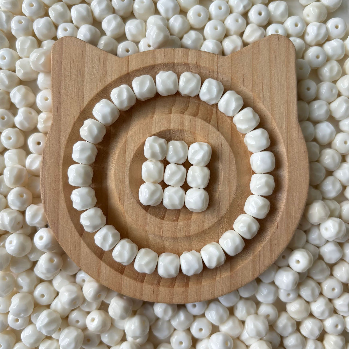 A31-Ivory White Bodhi Beads
