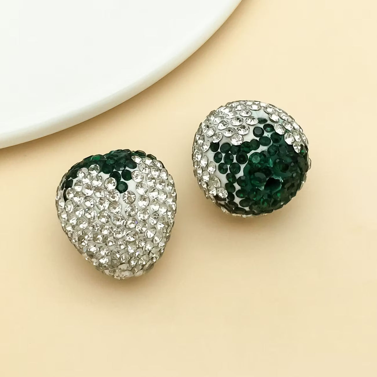D02-Strawberry Rhinestone Charms
